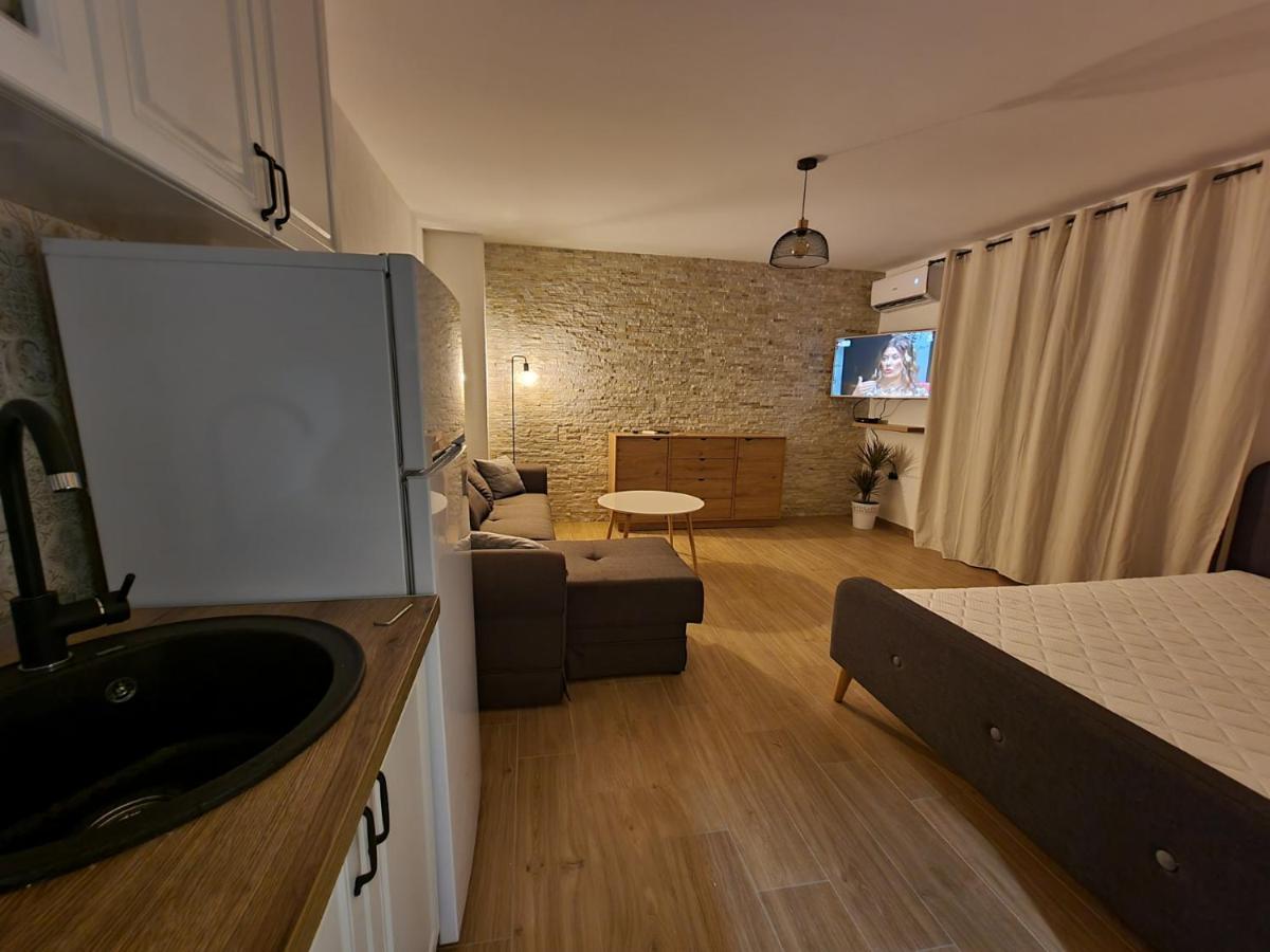 Apartments Vranes 티바트 외부 사진
