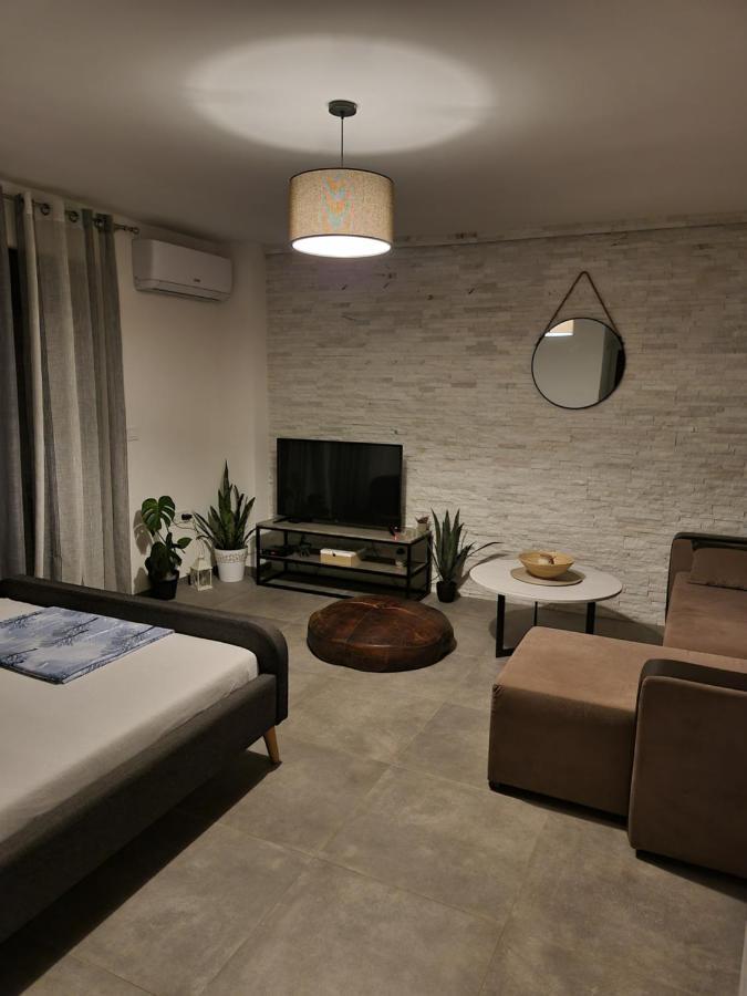 Apartments Vranes 티바트 외부 사진