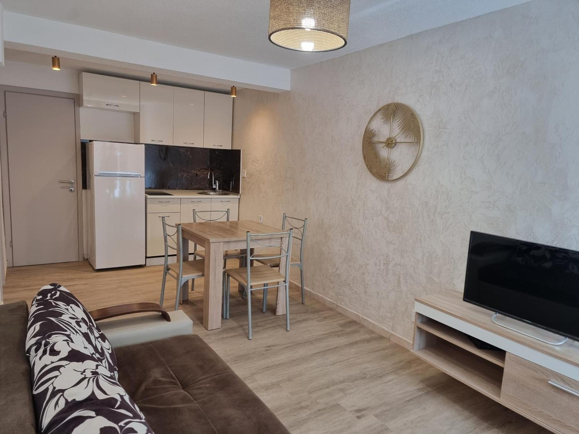 Apartments Vranes 티바트 외부 사진