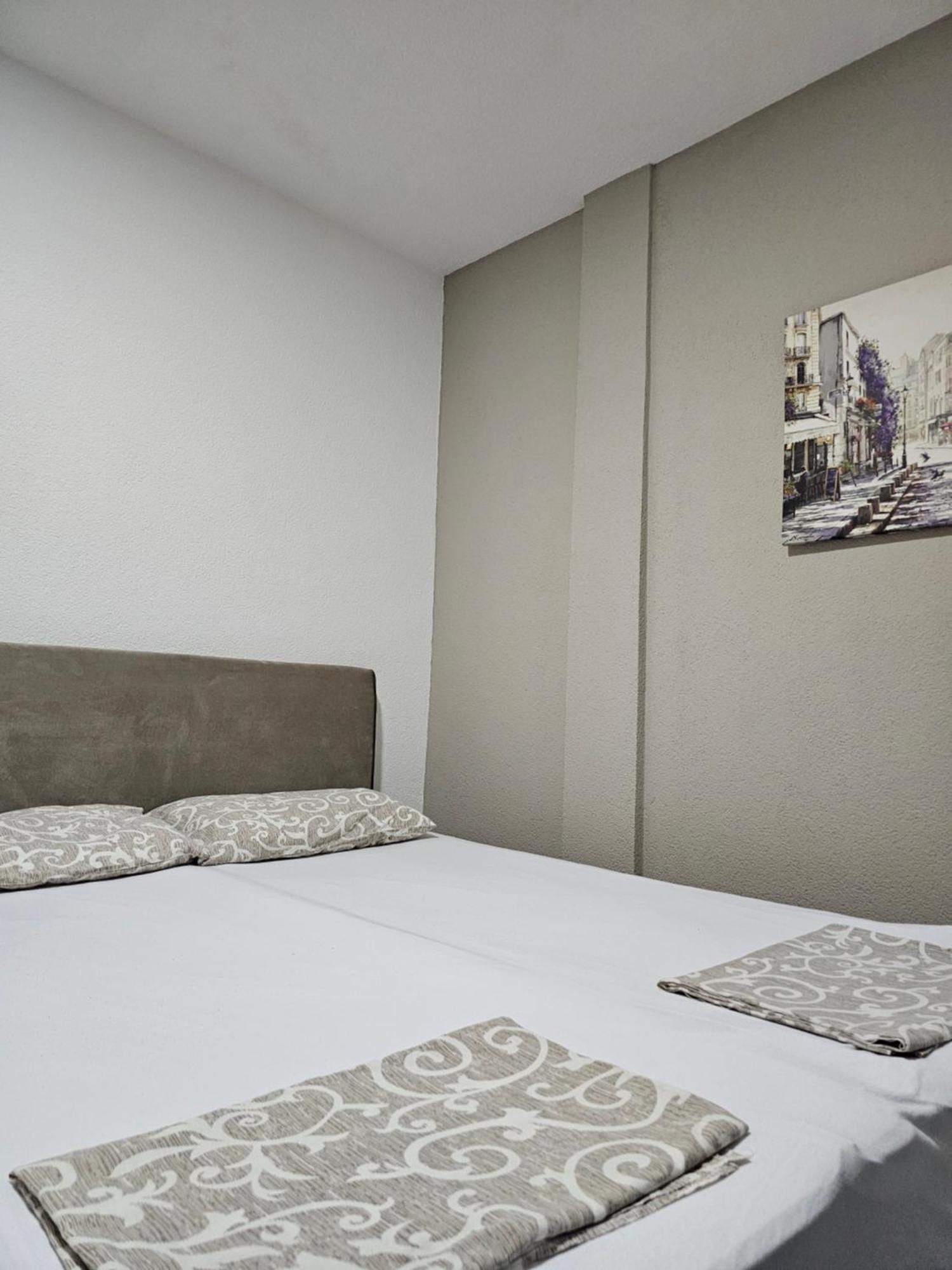 Apartments Vranes 티바트 외부 사진
