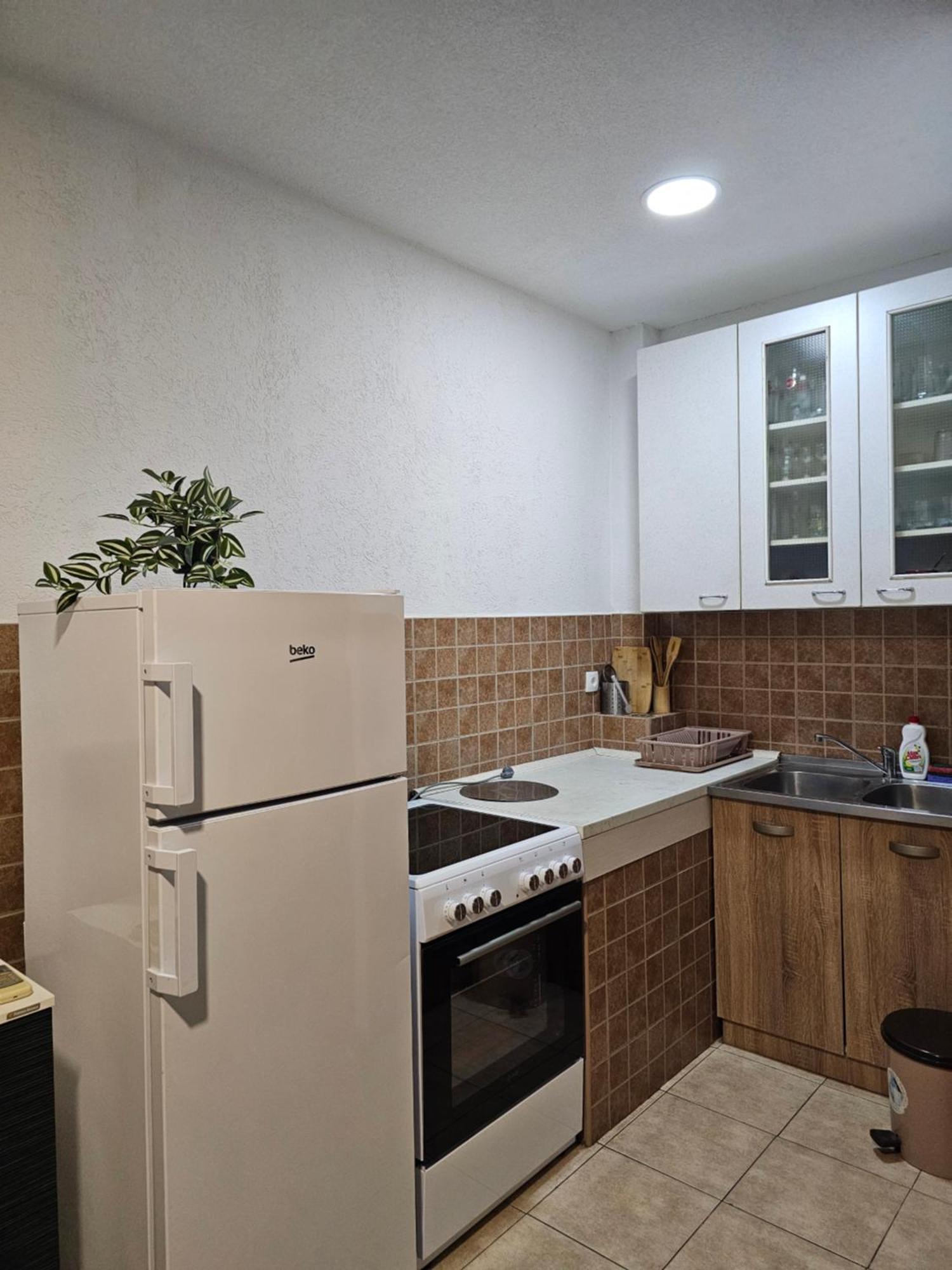 Apartments Vranes 티바트 외부 사진