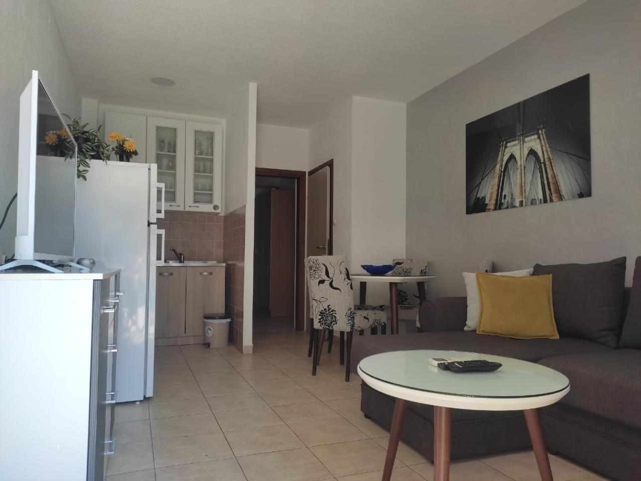Apartments Vranes 티바트 외부 사진